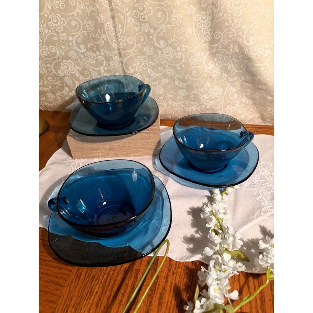 Set of 3 Vintage Vereco Cobalt blue Teacups with saucers